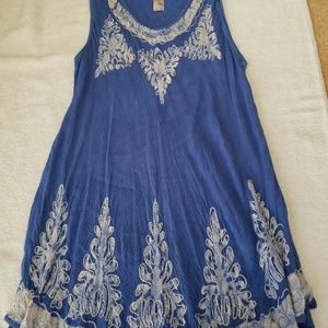 India boutique flowy tank